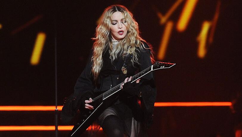 Madonnas Welttournee endete im April. Madonnas Welttournee endete im April.