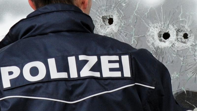 Künftig sollen zwei Dienstellen für Amtsdelikte mögliches Fehlverhalten bayerischer Polizisten aufklären. Künftig sollen zwei Dienstellen für Amtsdelikte mögliches Fehlverhalten bayerischer Polizisten aufklären.