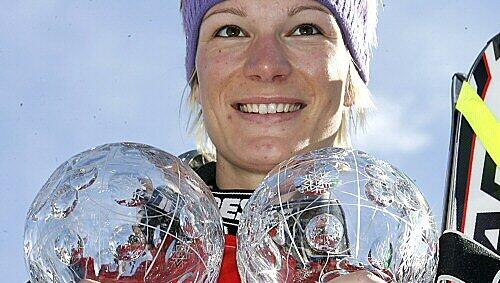 Gewann letzte Saison die Weltcup-Kugeln im Super-G und in der Kombination: Maria Riesch. Gewann letzte Saison die Weltcup-Kugeln im Super-G und in der Kombination: Maria Riesch.