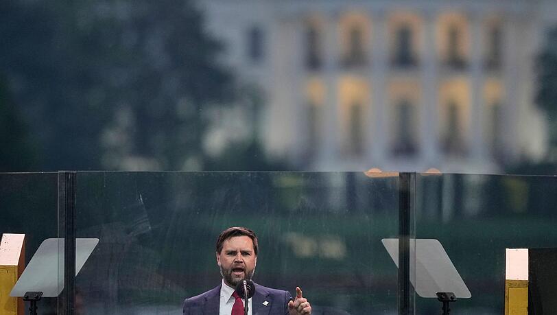 Vizepräsident Vance ruft die Amerikaner auf, darauf zu vertrauen, dass Trump bei seiner Nahost-Politik von den Interessen der amerikanischen Bevölkerung geleitet wird. (Archivbild)