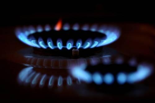 Die Flamme brennt - und der Gaszähler dreht sich unaufhörlich.