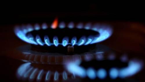 Die Flamme brennt - und der Gaszähler dreht sich unaufhörlich. Die Flamme brennt - und der Gaszähler dreht sich unaufhörlich.