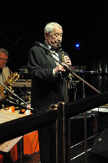 Swing-Legende: Hugo Strasser.