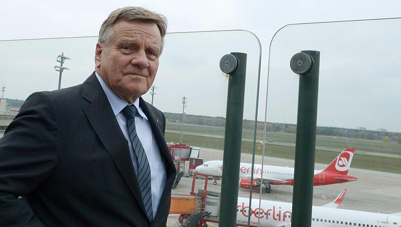 Fordert mehr Rückhalt: BER-Geschäftsführer Hartmut Mehdorn. (Archivbild) Fordert mehr Rückhalt: BER-Geschäftsführer Hartmut Mehdorn. (Archivbild)