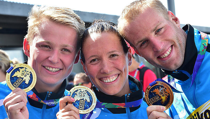 Rob Muffels, Isabelle Härle und Christian Reichert (von links) haben WM-Gold gewonnen. Rob Muffels, Isabelle Härle und Christian Reichert (von links) haben WM-Gold gewonnen.
