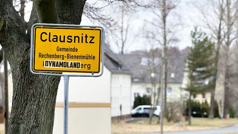 Sachsen steht nach den fremdenfeindlichen Übergriffen in Clausnitz und Bautzen am Pranger. Sachsen steht nach den fremdenfeindlichen Übergriffen in Clausnitz und Bautzen am Pranger.