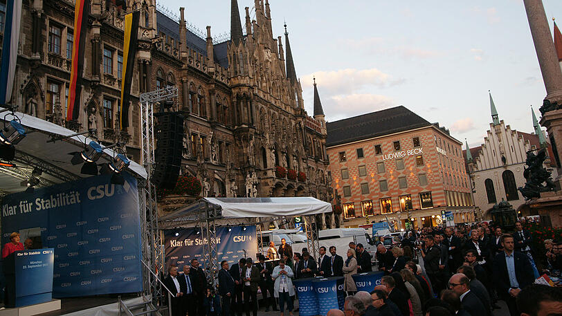 Kurz vor der Bundestagswahl war Kanzlerin Angela Merkel noch in München zu Gast - die Bilder vom Marienplatz.