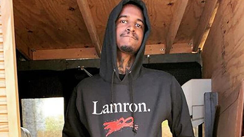 Lil Reese wurde in der Nähe von Chicago niedergeschossen Lil Reese wurde in der Nähe von Chicago niedergeschossen