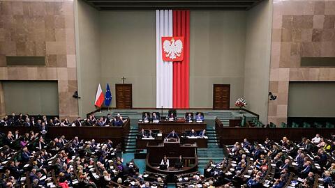 Blick in das polnische Parlament in Warschau.