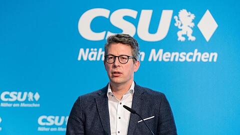 Markus Blume, CSU-Generalsekretär, spricht auf einer Pressekonferenz. Foto: Matthias Balk/dpa/Archivbild