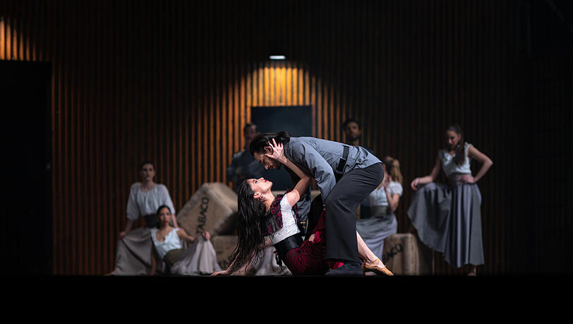 „Carmen“ in der Choreografie von Enrique Gasa Valga. „Carmen“ in der Choreografie von Enrique Gasa Valga.