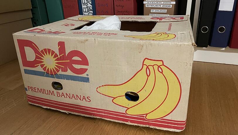 In diese Bananenkiste passte alles, was Lukas Bärfuss von seinem Vater erbte.