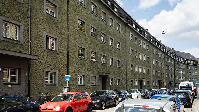 Vielleicht so 70er-Jahre wie keine andere Straße in München: Blick in die Voßstraße in Untergiesing. Vielleicht so 70er-Jahre wie keine andere Straße in München: Blick in die Voßstraße in Untergiesing.