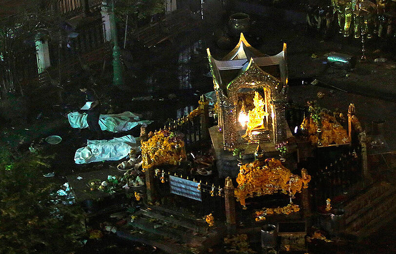 Der oder die Attentäter schlugen am Erawan-Schrein zu, einer der meistbesuchten Sehenswürdigkeiten Bangkoks.