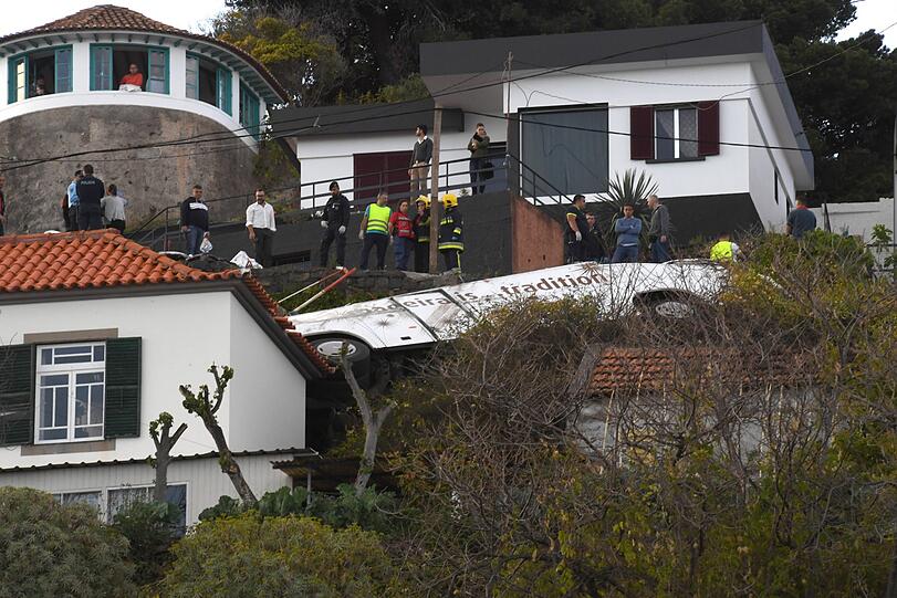 Bei einem Busunglück in Madeira kamen 29 Touristen ums Leben - sie alle kommen aus Deutschland.