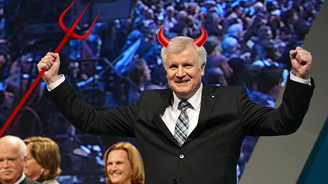 Mephisto Horst? Ministerpräsident Seehofer spielt im Singspiel frei nach "Faust" eine Hauptrolle. Welche, das ist noch geheim.