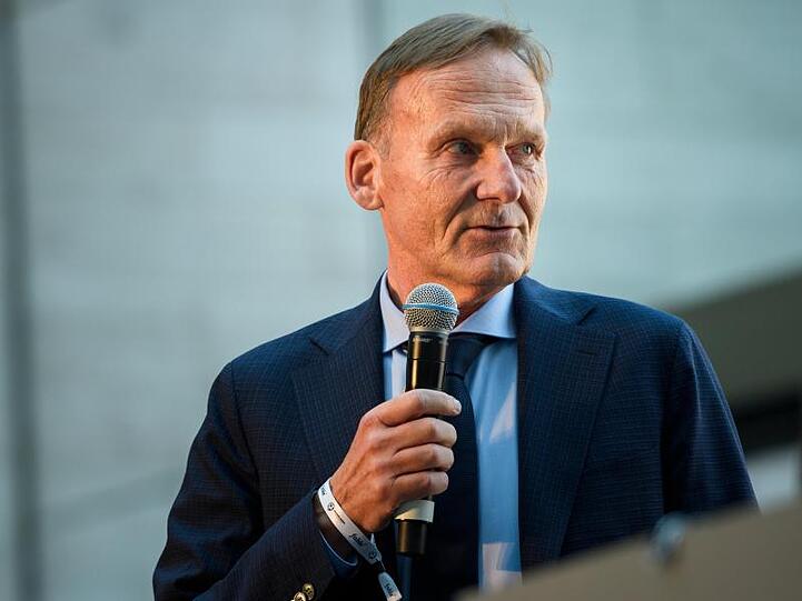 Hans-Joachim Watzke, BVB-Geschäftsführer, geht zuversichtlich in das Titel-Fernduell mit dem FC Bayern München. Foto: G. Fischer/dpa/Archiv