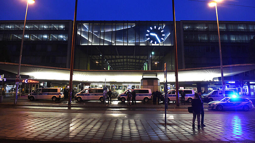 Abends soll am Bahnhofsplatz auch der neue Dienst patrouillieren.