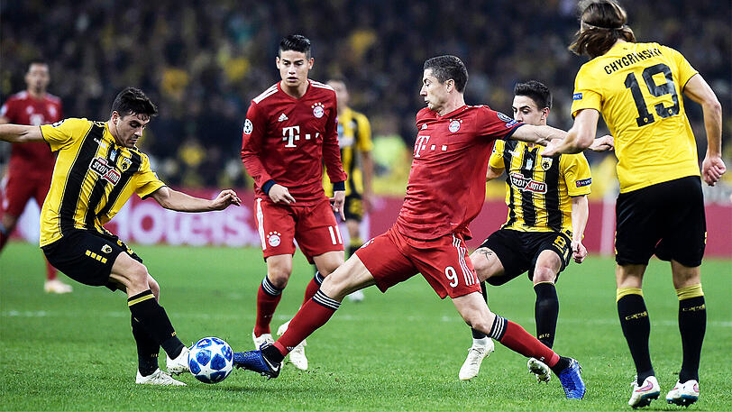 ROBERT LEWANDOWSKI, NOTE 3: Verdribbelte eigensinnig eine gute Chance. Im 75. Champions-League-Spiel (47 für Bayern) mit Tor Nummer 47 Tor. Ein locker-lässiger Abstauber.
