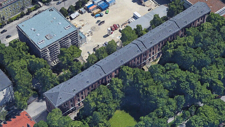 "Garnisonlazaret": Heute ist in dem erhaltenen Altbau ein Teil des Herzzentrums.