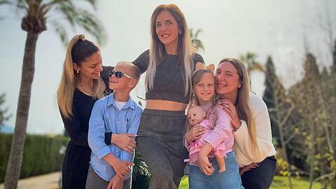 Danni Büchner und ihre Kinder sind noch dieses Jahr in "Diese Büchners - Familientrubel unter Palmen" zu sehen.