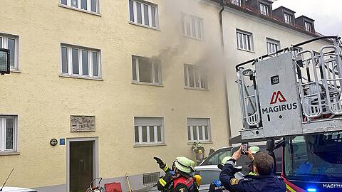 Zum genauen Sachschaden und der Brandursache liegen noch keine Informationen vor.