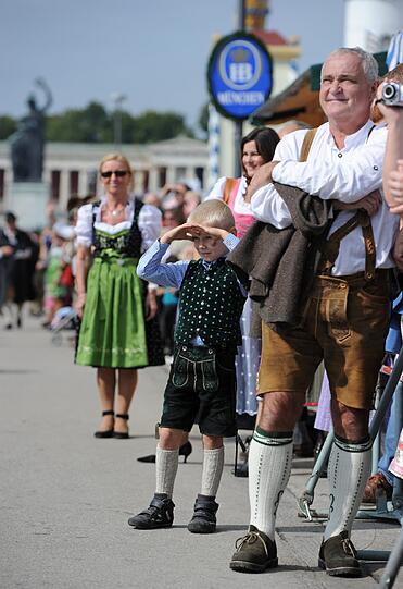Trachten- und Schützenumzug zum Oktoberfest 2012: Die Bilder aus München