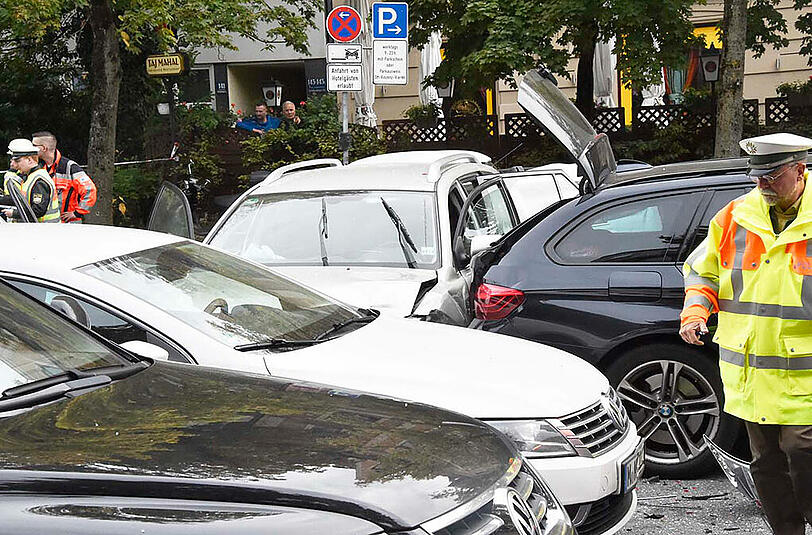 Die Bilder von der Massenkarambolage auf der Nymphenburger Straße.