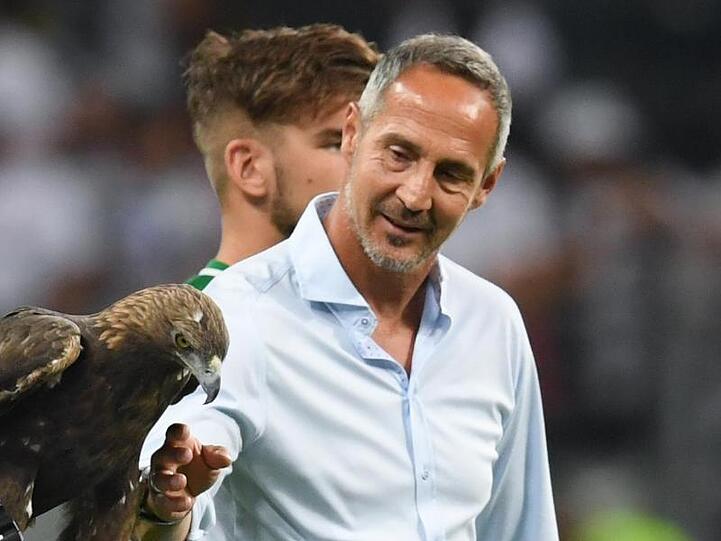 Eintracht-Trainer Adi Hütter warnt vor dem Spiel gegen Straßburg: "Wir brauchen eine sehr intelligente Spielweise und eine sehr gute Defensive."