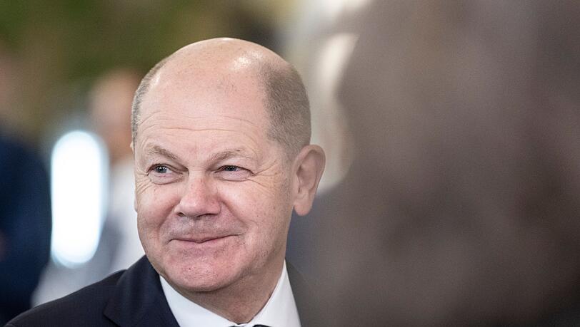 Scholz: Unverständnis für mangelnde Behörden-Digitalisierung