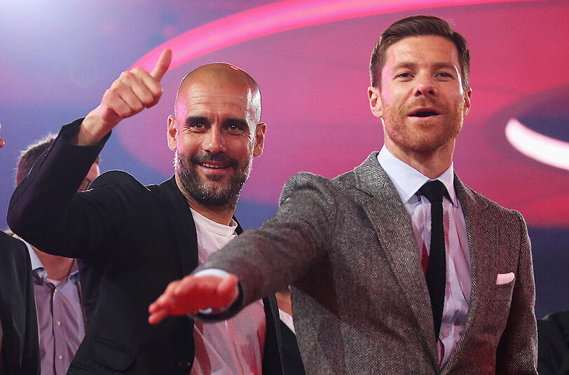Pep Guardiola und sein spanischer Landsmann Xabi Alonso.