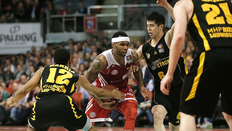 Setzt sich energisch durch: Bayerns US-Star Malcolm Delaney. Setzt sich energisch durch: Bayerns US-Star Malcolm Delaney.