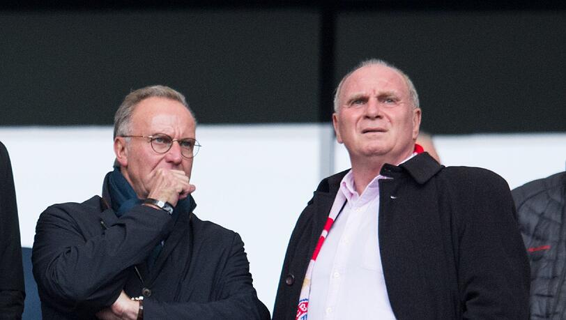 Seit langer Zeit das Führungs-Duo beim FC Bayern: Karl-Heinz Rummenigge (l) und Uli Hoeneß. Seit langer Zeit das Führungs-Duo beim FC Bayern: Karl-Heinz Rummenigge (l) und Uli Hoeneß.