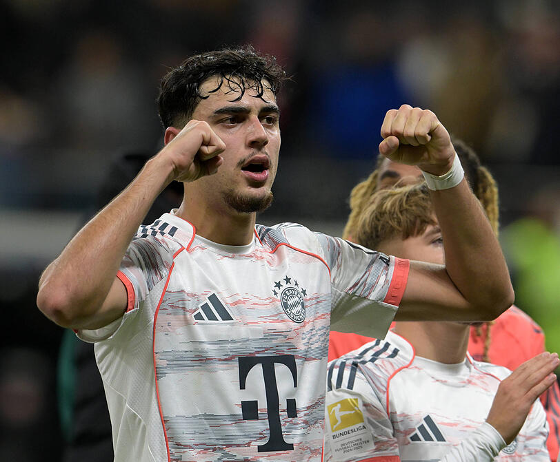 Beim FC Bayern im Mittelfeld gesetzt: Aleksandar Pavlovic.