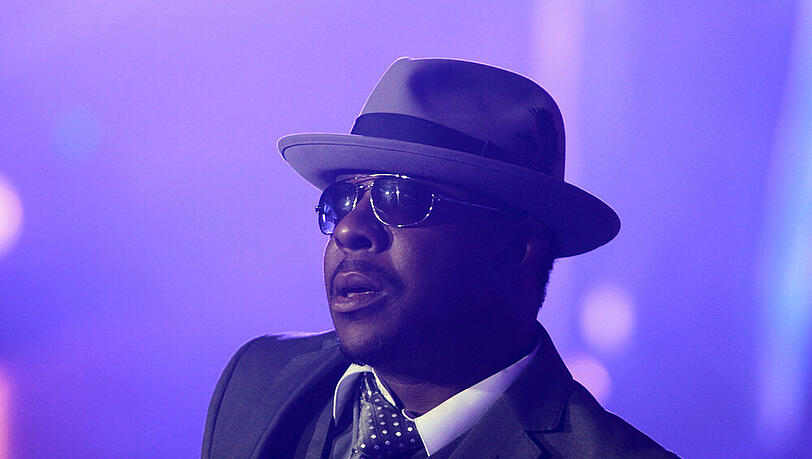 Bobby Brown trauert um seine tote Tochter Bobby Brown trauert um seine tote Tochter