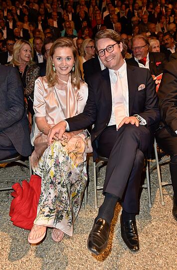 Andreas Scheuer und Frau Sabine bei den Thurn und Taxis Schlossfestspielen in Regensburg im Jahr 2016.