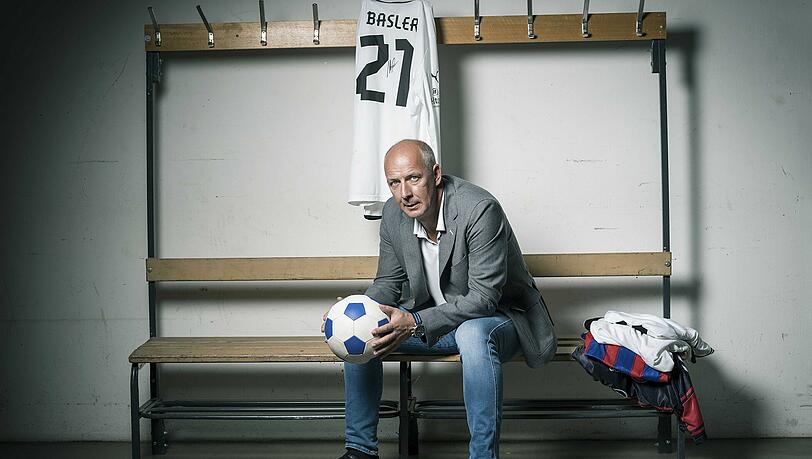 Geht jetzt in die Trash-Offensive: Ex-Fußballprofi Mario Basler ist überraschend auch dabei. Geht jetzt in die Trash-Offensive: Ex-Fußballprofi Mario Basler ist überraschend auch dabei.