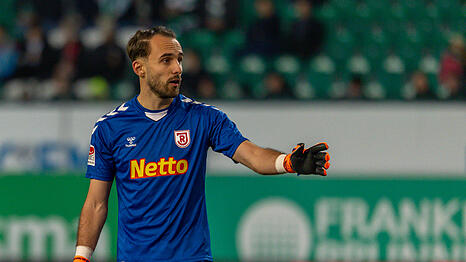 Beim TSV 1860 auf der Liste: Jahn-Keeper Felix Gebhardt.