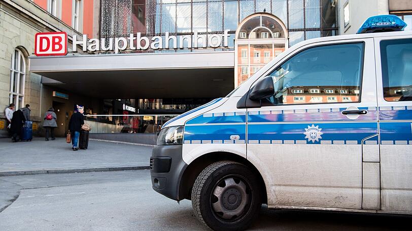 Einen Streit musste die Bundespolizei am Dienstag am Hauptbahnhof schlichten (Symbolbild.