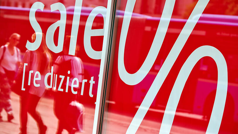 Der Sommerschlussverkauf läuft normalerweise für zwei Wochen.