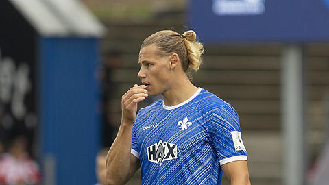 Ex-Löwe Fynn Lakenmacher im Darmstadt-Trikot.