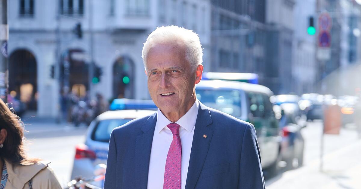 Zwischenfall-in-Kloster-Seeon-Polizei-ermittelt-gegen-CSU-Urgestein