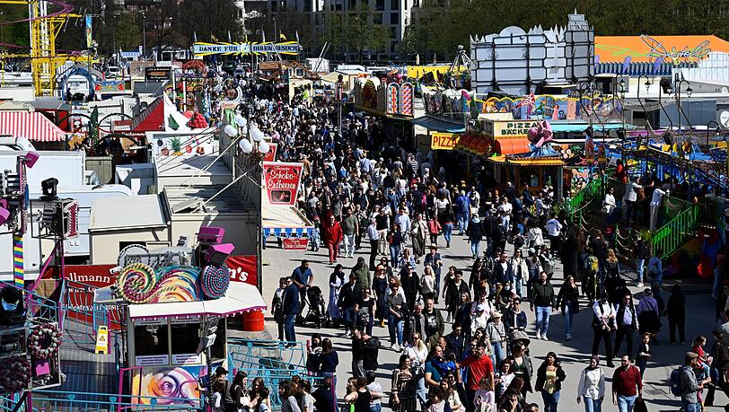 Der Unfall ereignete sich auf dem M&uuml;nchner Fr&uuml;hlingsfest. (Archivbild)