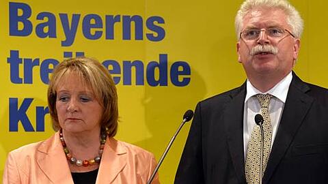 Lange Gesichter bei der Bayern-FDP: Landesvorsitzende Sabine Leutheusser-Schnarrenberger und der Spitzenkandidat Martin Zeil.
