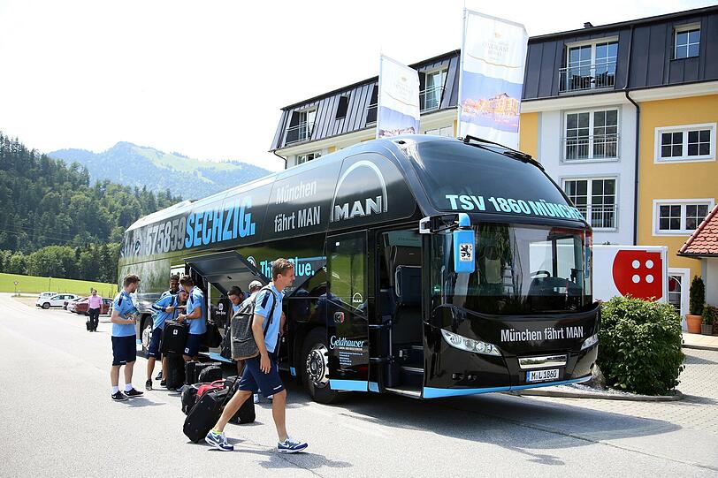 Der TSV 1860 München ist im Trainingslager in Bad Häring angekommen - die ersten Bilder aus Österreich.
