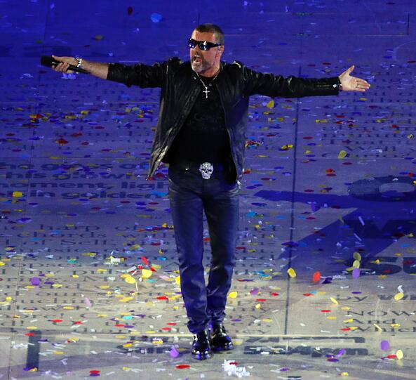 12.08.2012: Die Olympischen Spiele in London gehen zuende. Michael tritt bei der großen Abschlussparty auf.