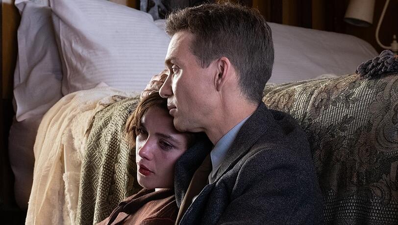Stein des Anstoßes: Eine Szene mit Florence Pugh und Cillian Murphy in "Oppenheimer".