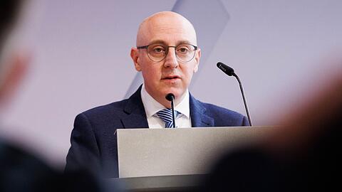 BfV-Pr&auml;sident Sinan Selen hofft auf die Nachrichtendienst-Reform.