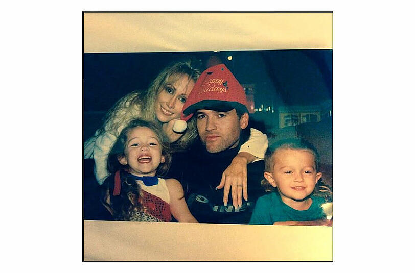 Ein Bild der Cyrus-Familie aus längst vergangenen Tagen
