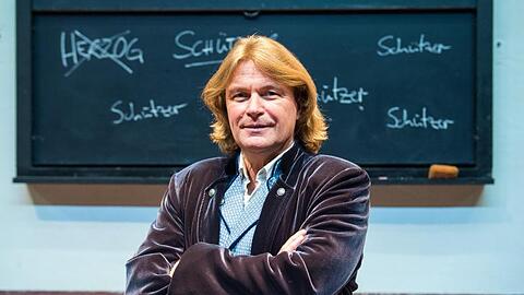 Klaus Florian Vogt, Startenor, steht in der Staatsoper. Foto: Daniel Bockwoldt/dpa/Archivbild